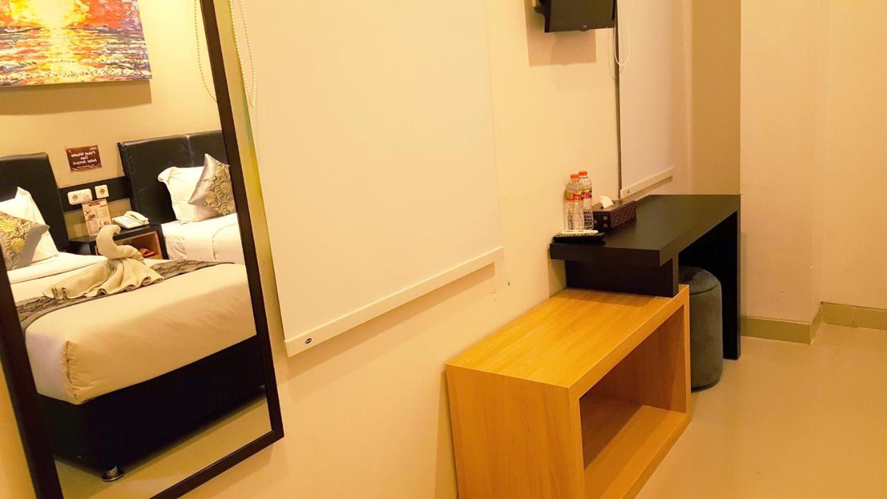 Sunrise Hotel Jogja Kejayan Luaran gambar