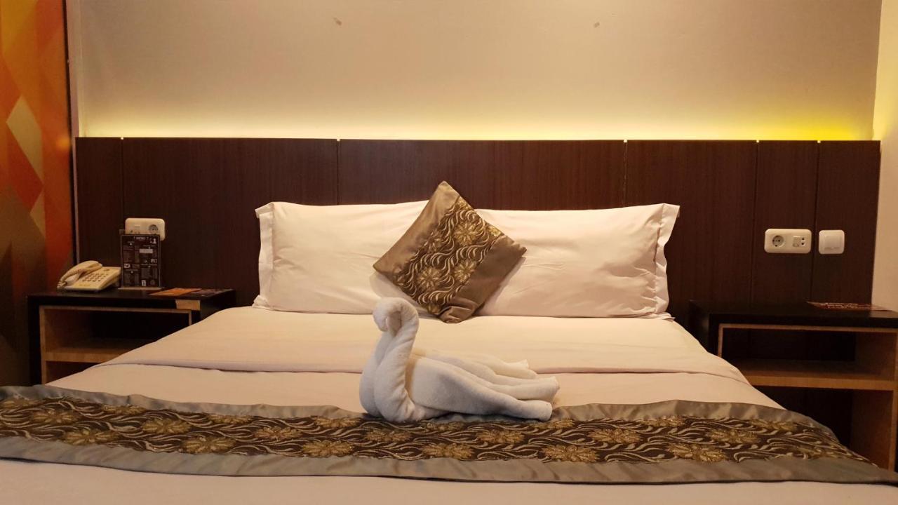 Sunrise Hotel Jogja Kejayan Luaran gambar