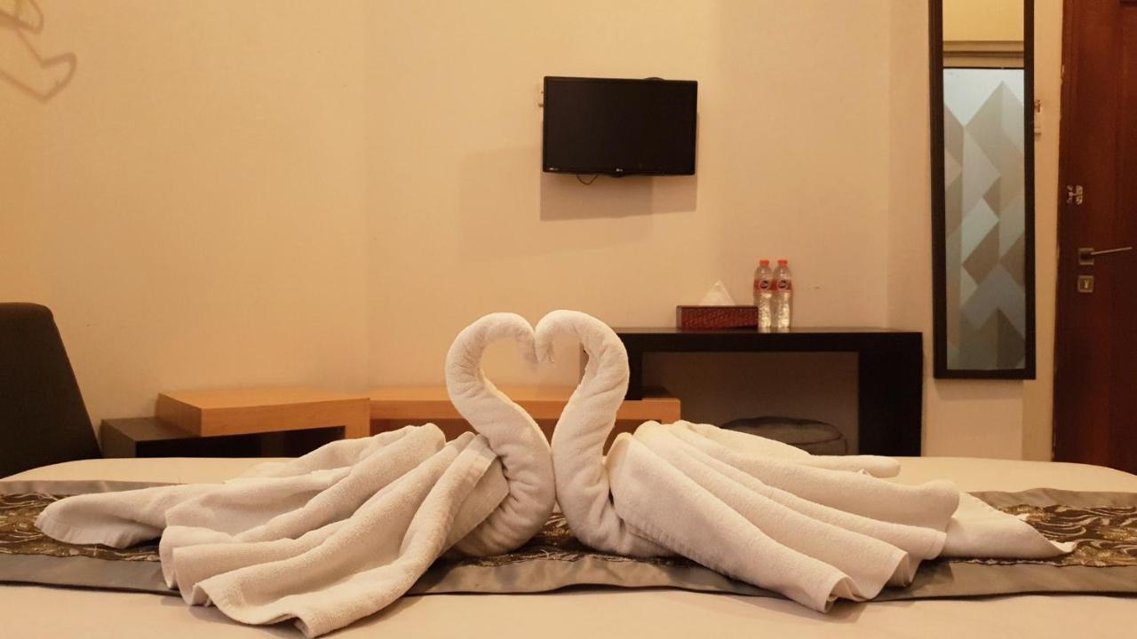 Sunrise Hotel Jogja Kejayan Luaran gambar