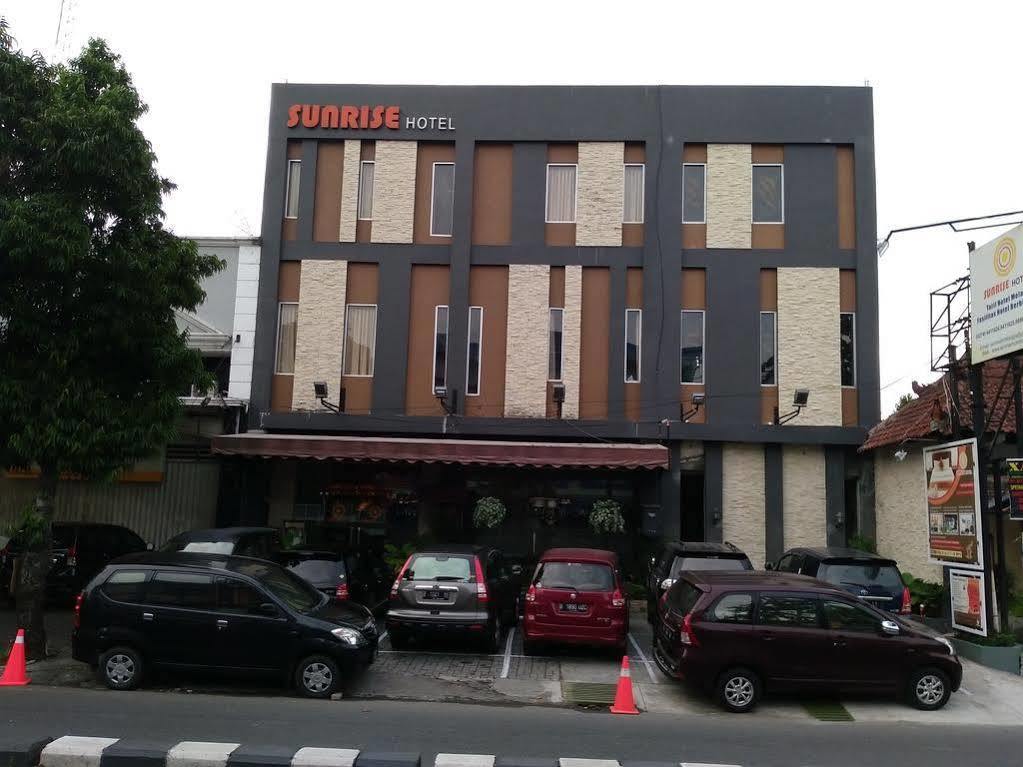 Sunrise Hotel Jogja Kejayan Luaran gambar